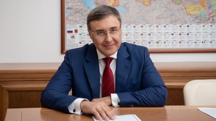 Глава Минобрнауки РФ поздравляет с началом учебного года