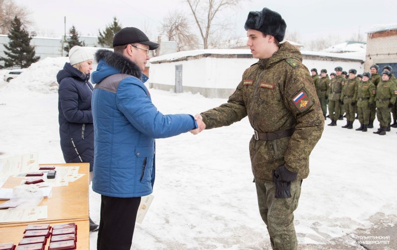 Медали для будущих героев