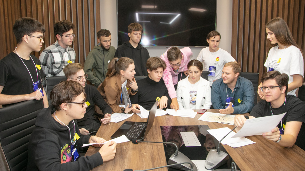 Студенты ТГУ приступили к созданию фабрик будущего