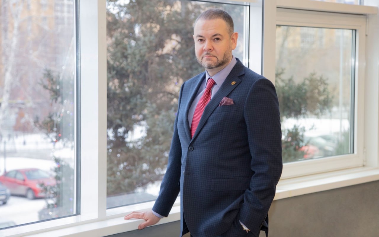 Поздравление с Новым годом от ректора ТГУ Михаила Криштала